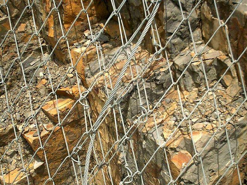 高強(qiáng)度鋼絲格柵網(wǎng) 高強(qiáng)度鋼絲格柵網(wǎng)