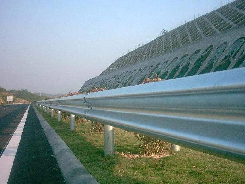 西藏波形護欄板